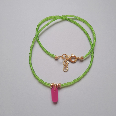 Collar chaquira verde